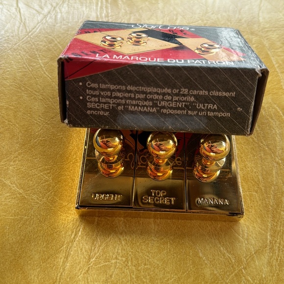 Vintage Execu- Stamps are Marked With URGENT, TOP SECRET and MANANA - Picture 3 of 4